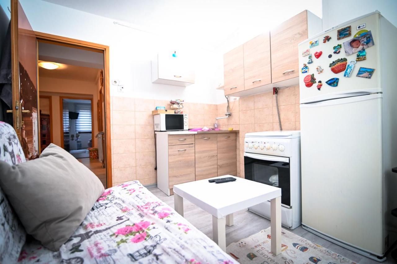 Marko Polo Apartment Сараево Экстерьер фото