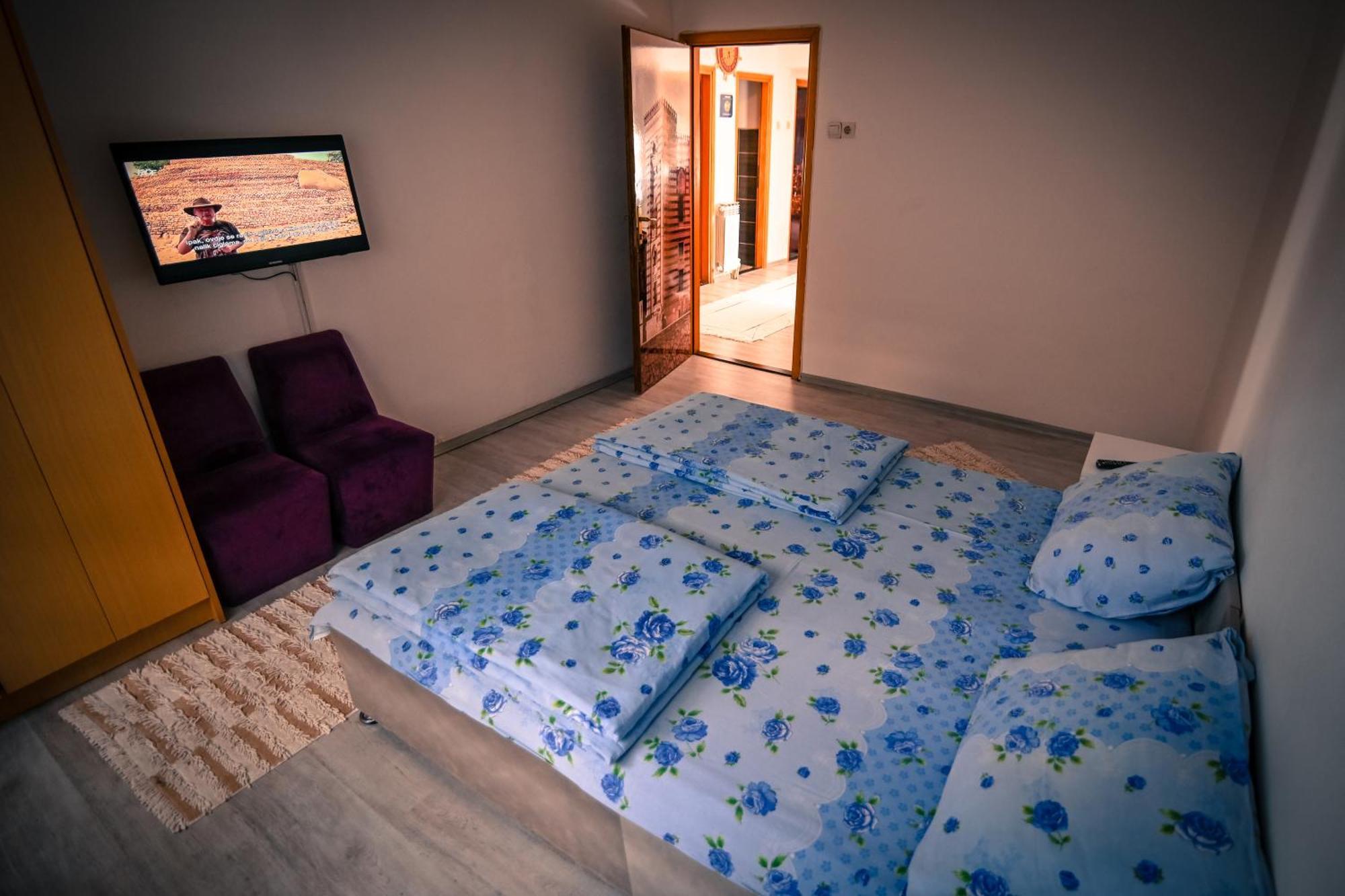 Marko Polo Apartment Сараево Экстерьер фото